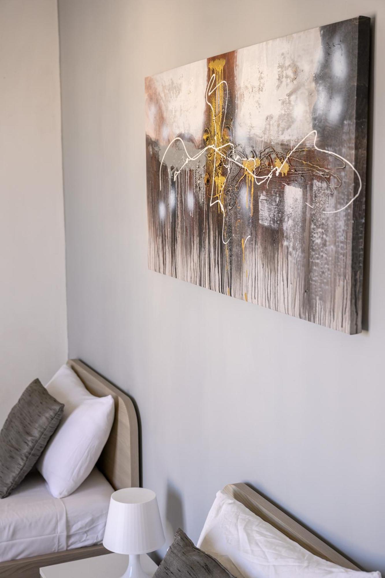 F11 Room 3, Private Room Two Single Beds Shared Bathroom In Shared Flat Msida Exterior foto