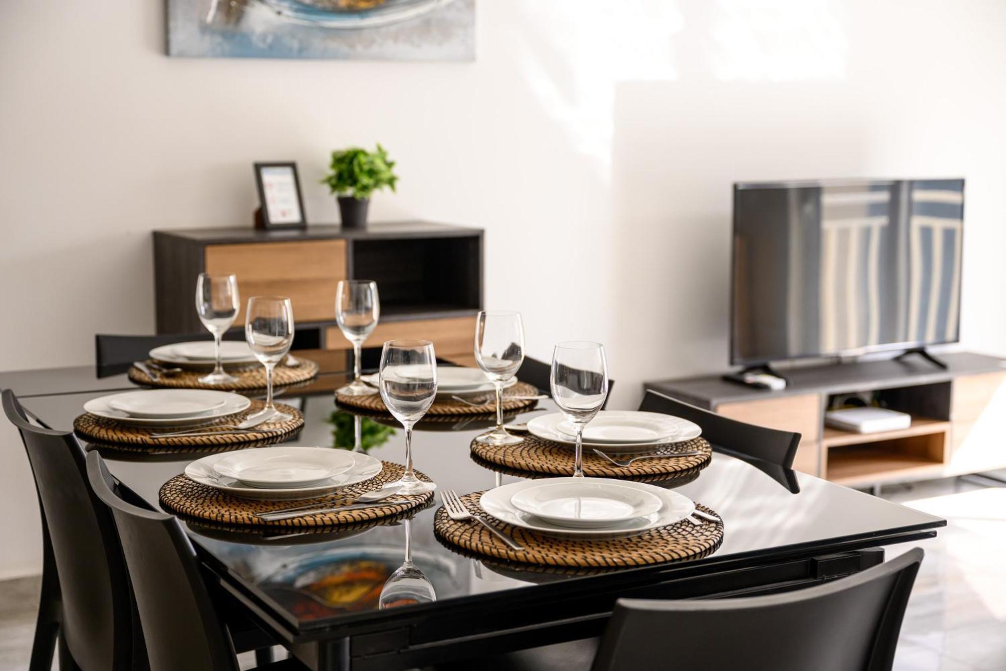 F11 Room 3, Private Room Two Single Beds Shared Bathroom In Shared Flat Msida Exterior foto